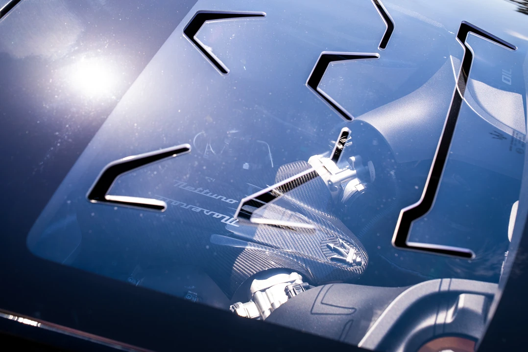 2022 Maserati MC20 - Image 18 of 31
