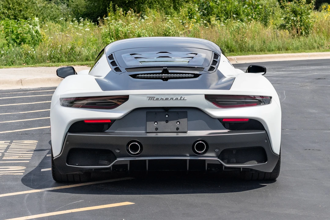 2022 Maserati MC20 - Image 6 of 31