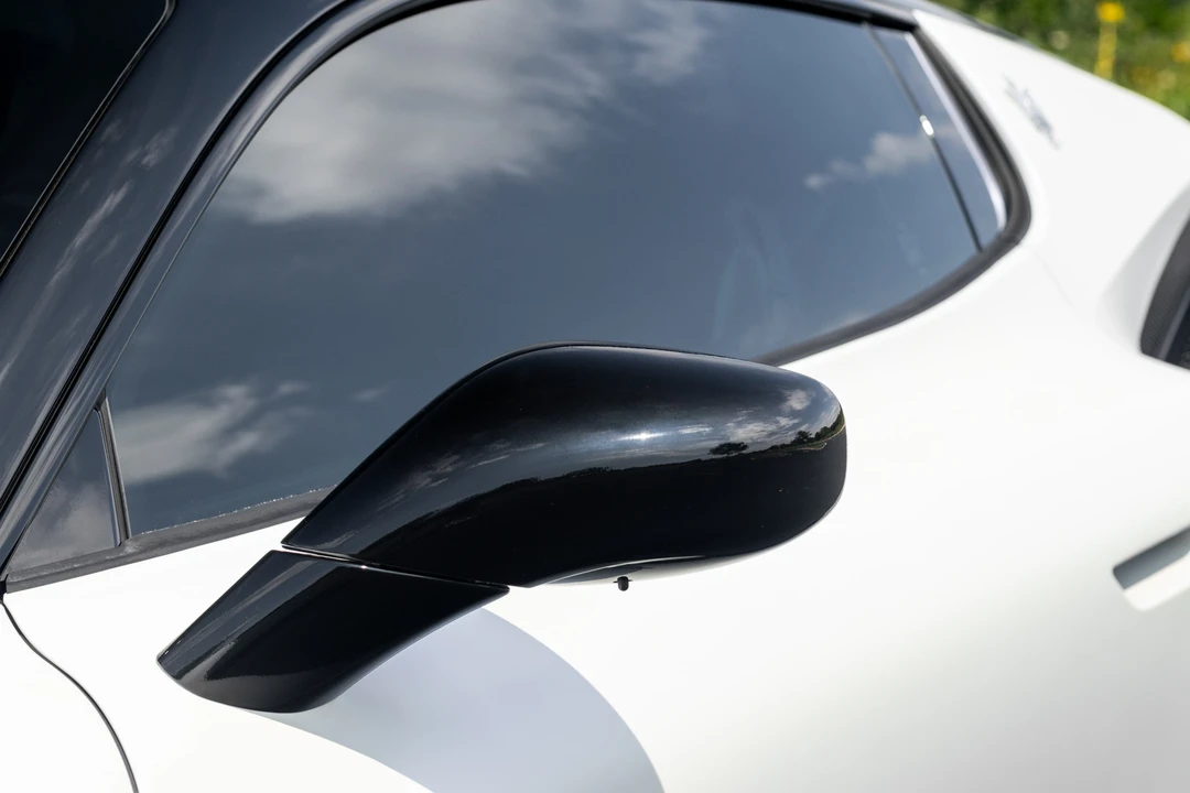 2022 Maserati MC20 - Image 29 of 31
