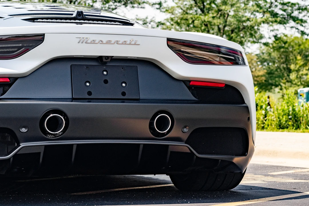 2022 Maserati MC20 - Image 25 of 31