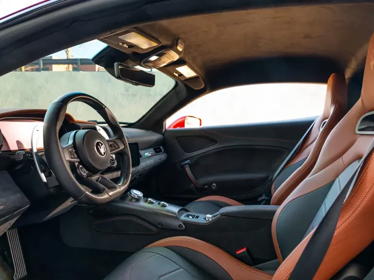 2022 Maserati MC20 - Image 5 of 31