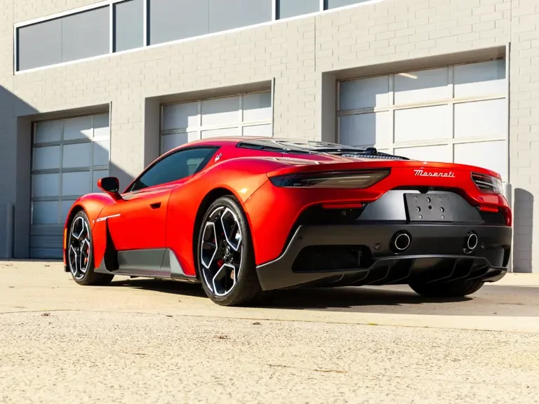 2022 Maserati MC20 - Image 3 of 31