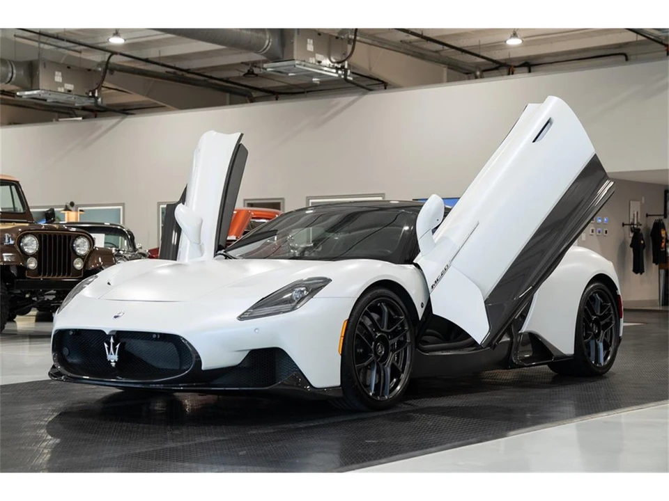 2022 Maserati MC20 - Image 3 of 31