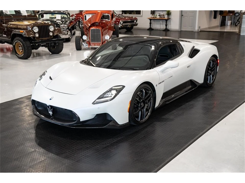 2022 Maserati MC20 - Image 4 of 31