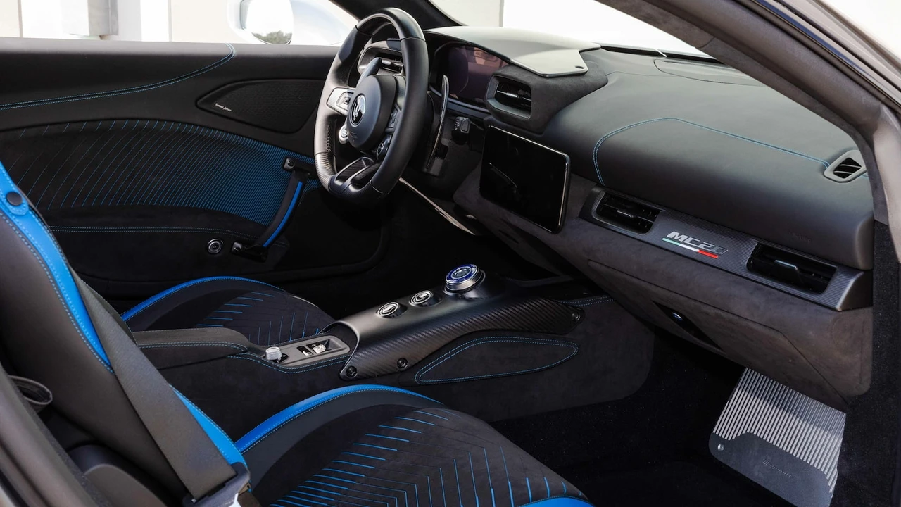 2022 Maserati MC20 - Image 5 of 31