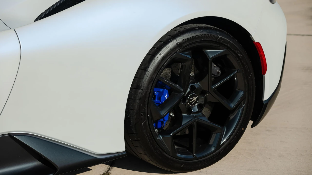 2022 Maserati MC20 - Image 10 of 31
