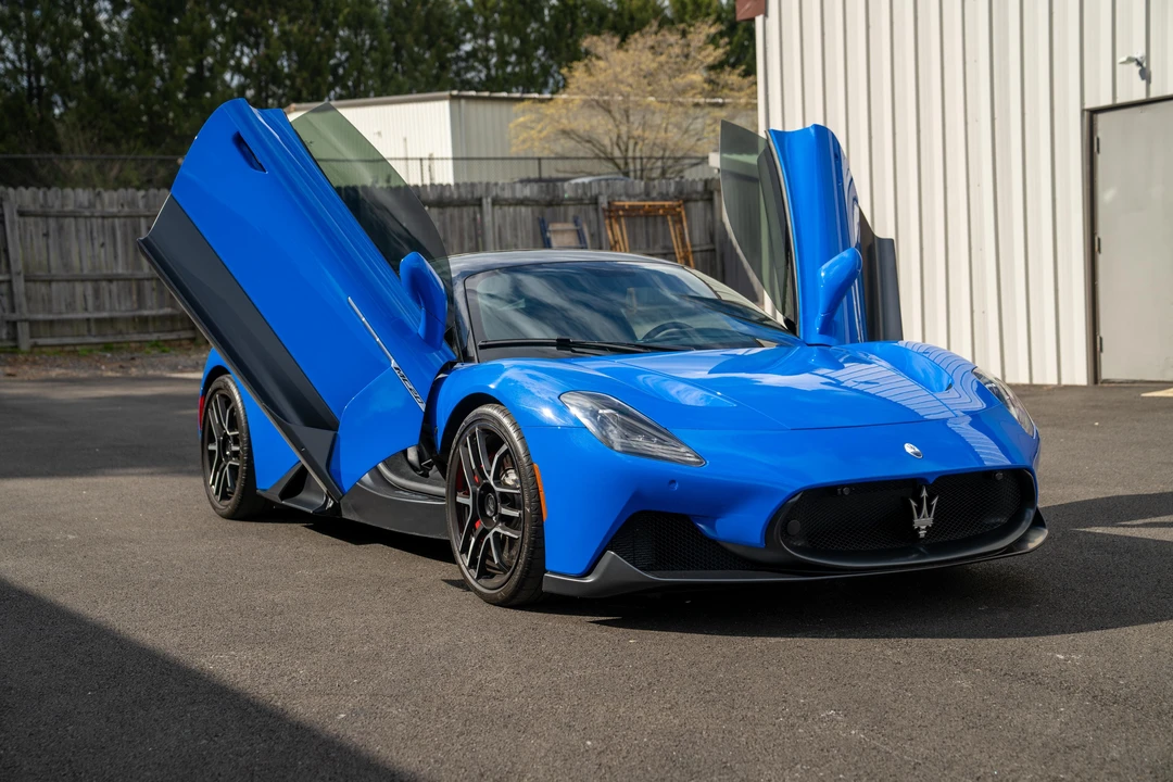 2022 Maserati MC20 - Image 21 of 31