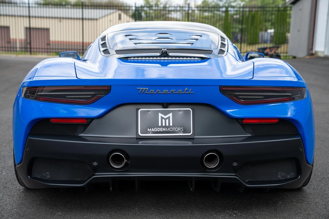 2022 Maserati MC20 - Image 14 of 31