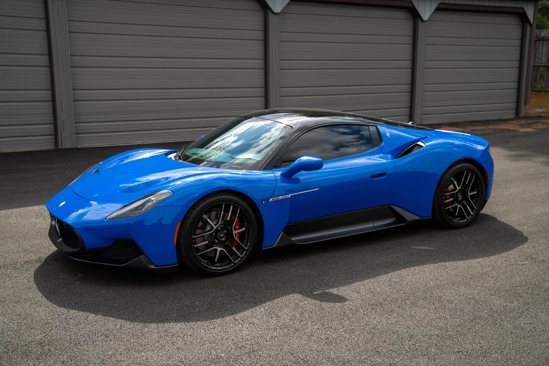 2022 Maserati MC20 - Image 9 of 31