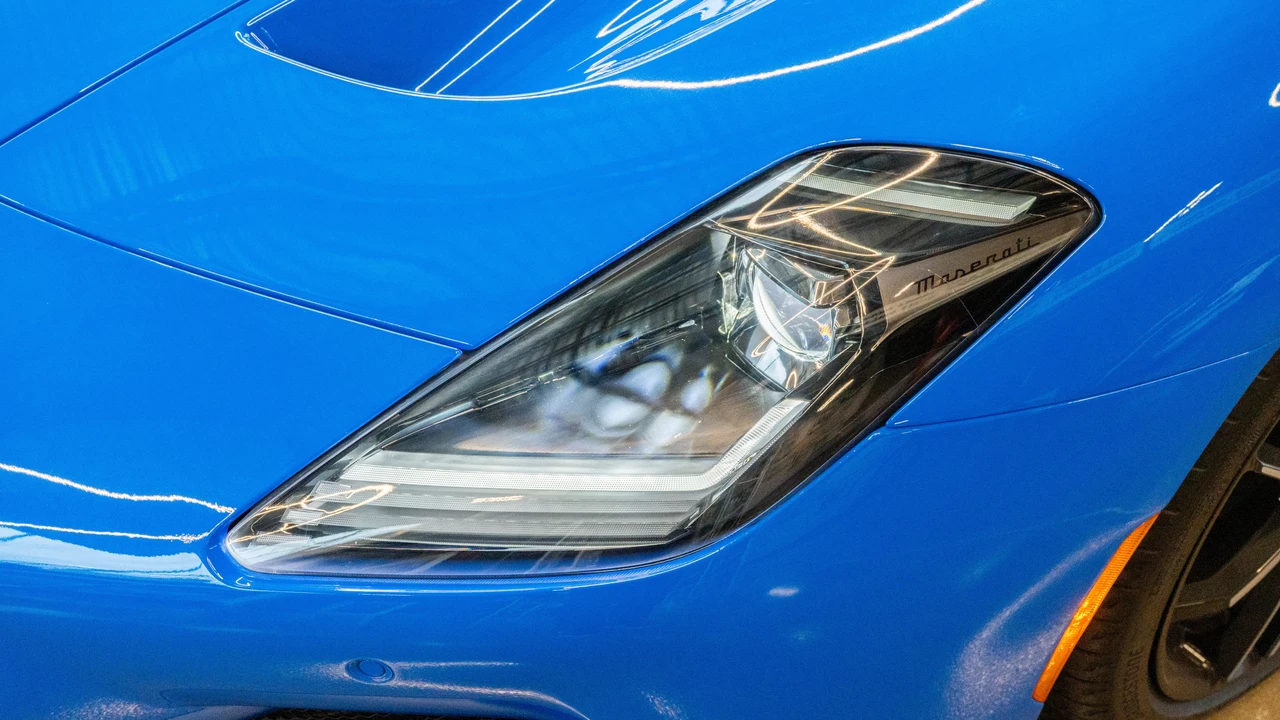 2022 Maserati MC20 - Image 10 of 31