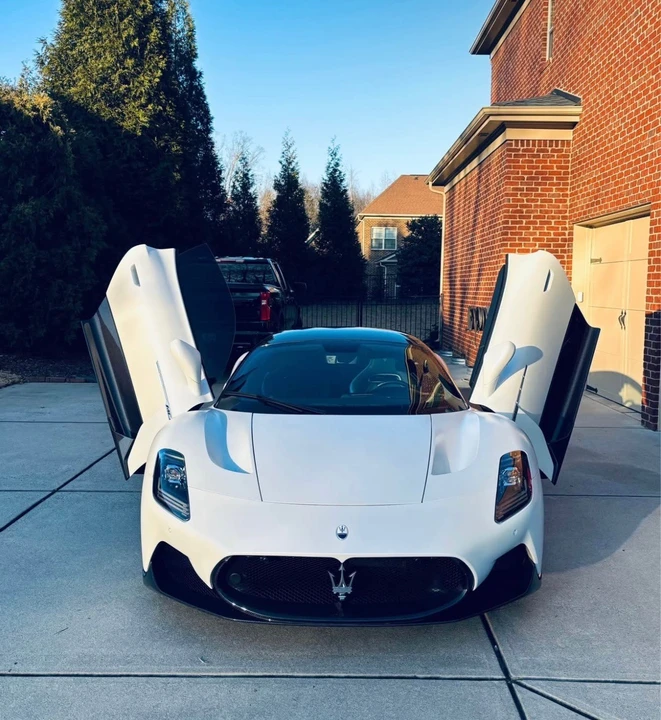 2022 Maserati MC20 - Image 4 of 10