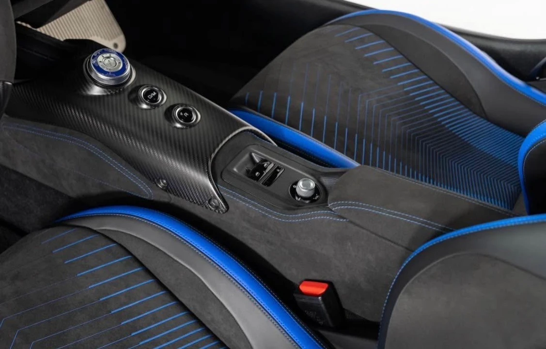 2022 Maserati MC20 - Image 8 of 10