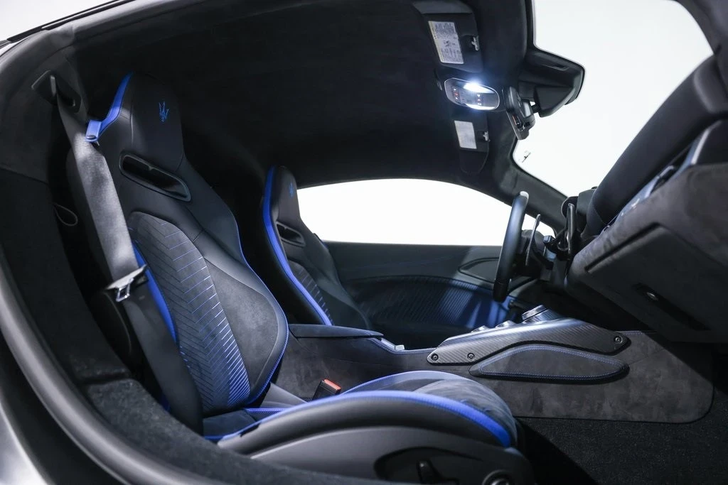 2022 Maserati MC20 - Image 19 of 21