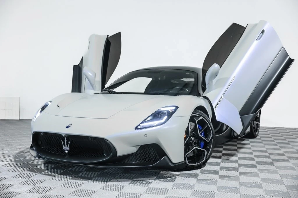 2022 Maserati MC20 - Image 8 of 21
