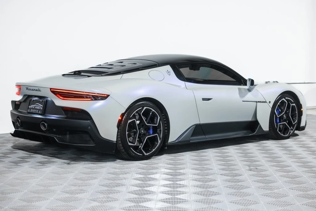 2022 Maserati MC20 - Image 6 of 21