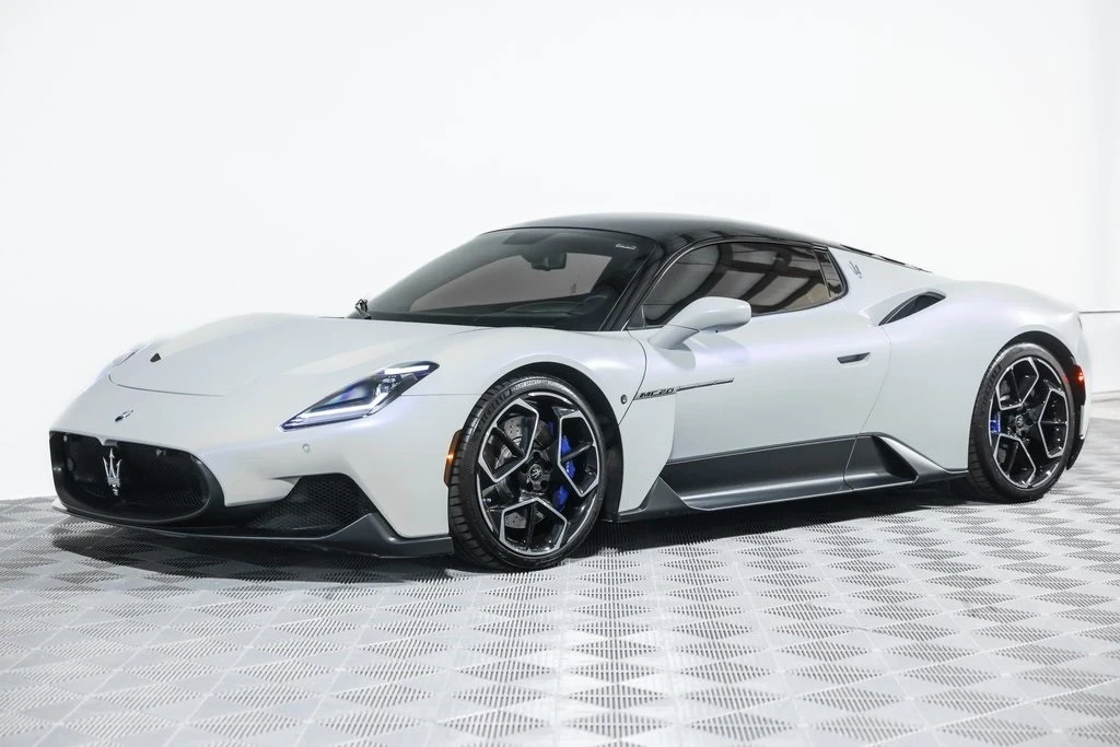2022 Maserati MC20 - Image 17 of 21