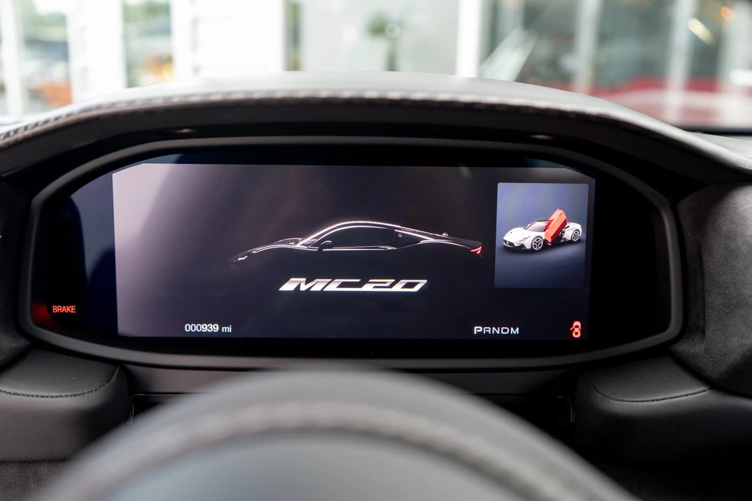 2022 Maserati MC20 - Image 15 of 31
