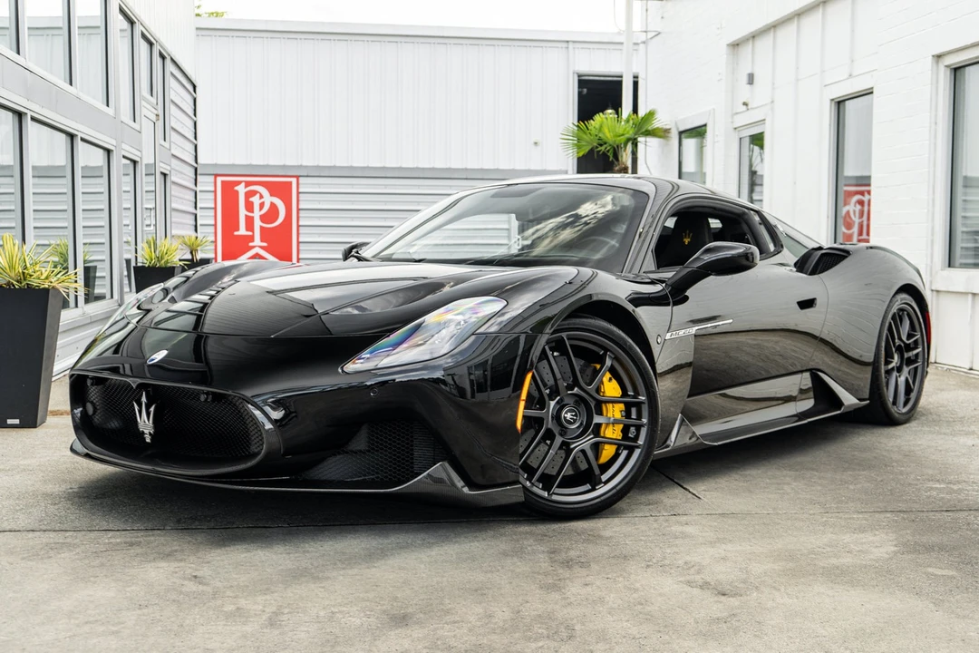 2022 Maserati MC20 - Image 3 of 31