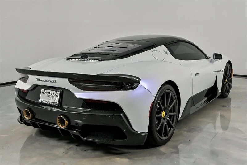 2022 Maserati MC20 - Image 11 of 31