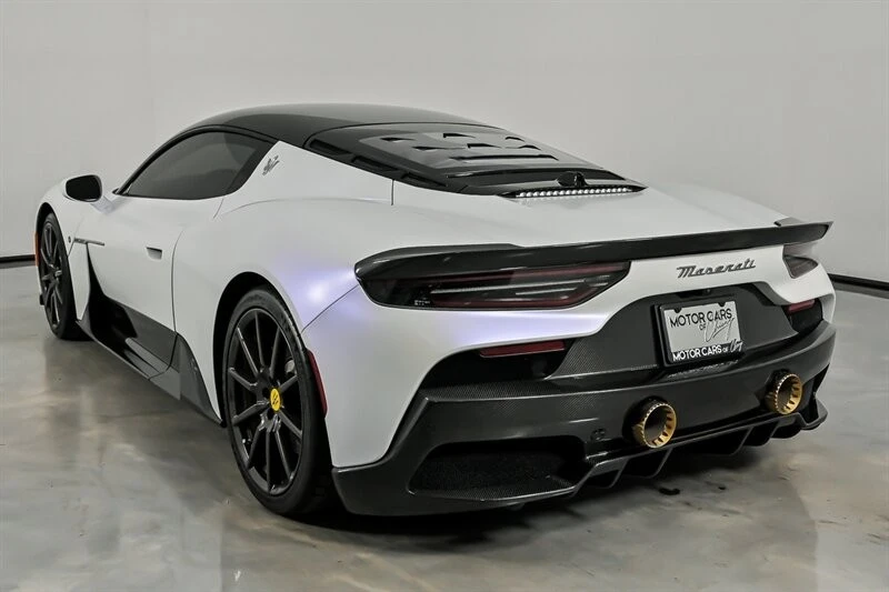2022 Maserati MC20 - Image 9 of 31