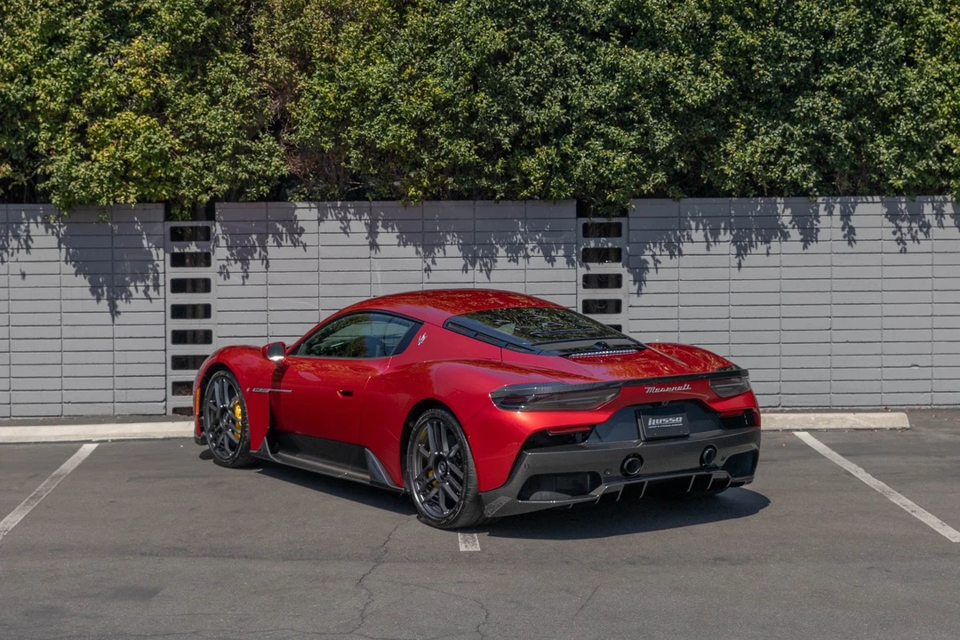 2022 Maserati MC20 - Image 21 of 31