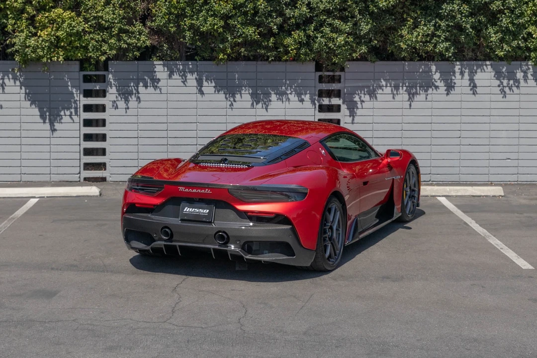2022 Maserati MC20 - Image 9 of 31