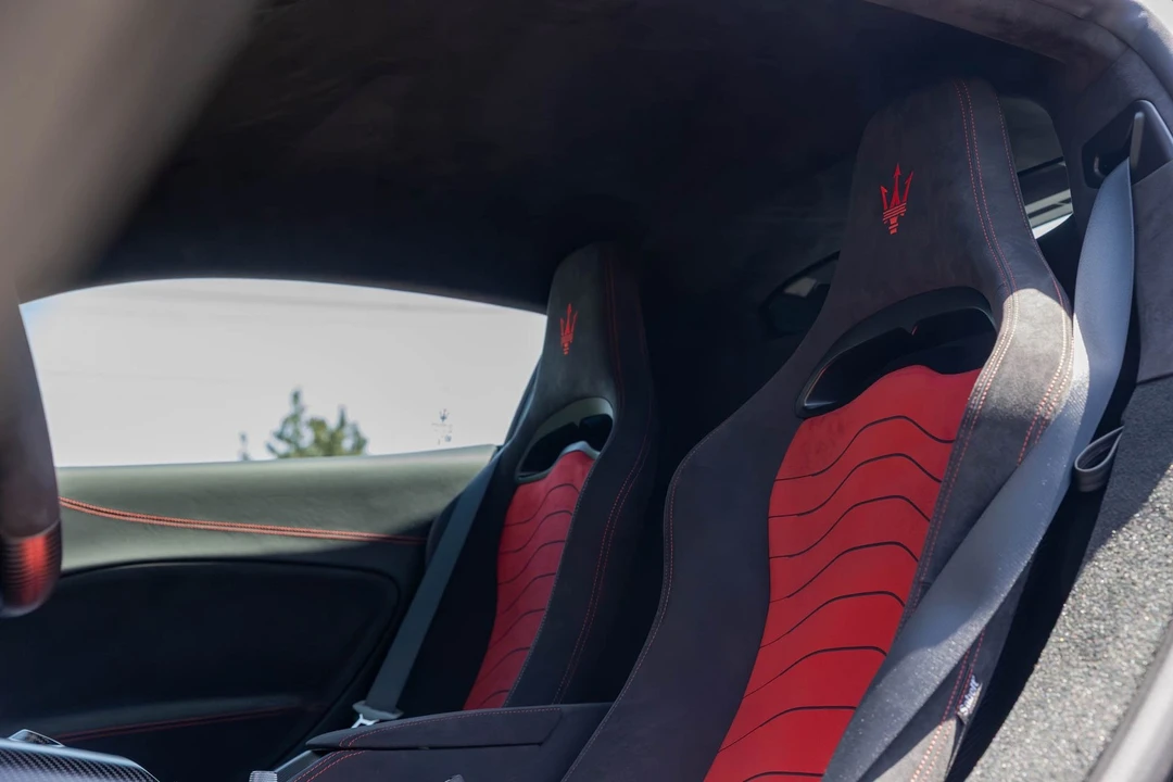 2022 Maserati MC20 - Image 7 of 31