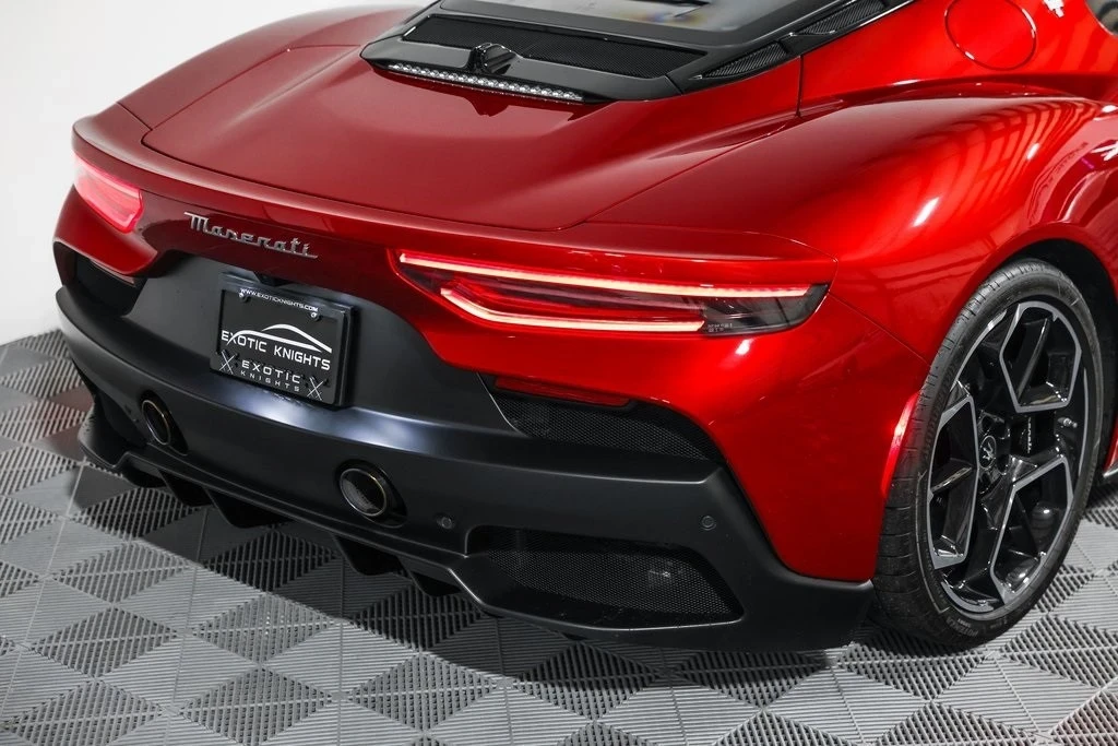 2022 Maserati MC20 - Image 7 of 21