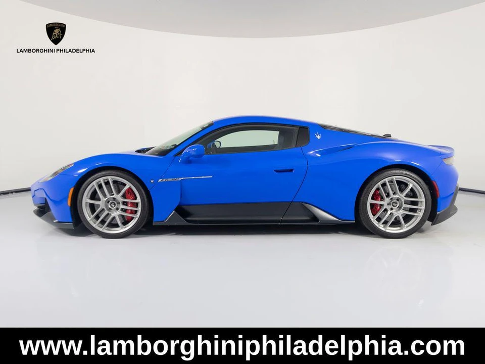 2022 Maserati MC20 - Image 2 of 31