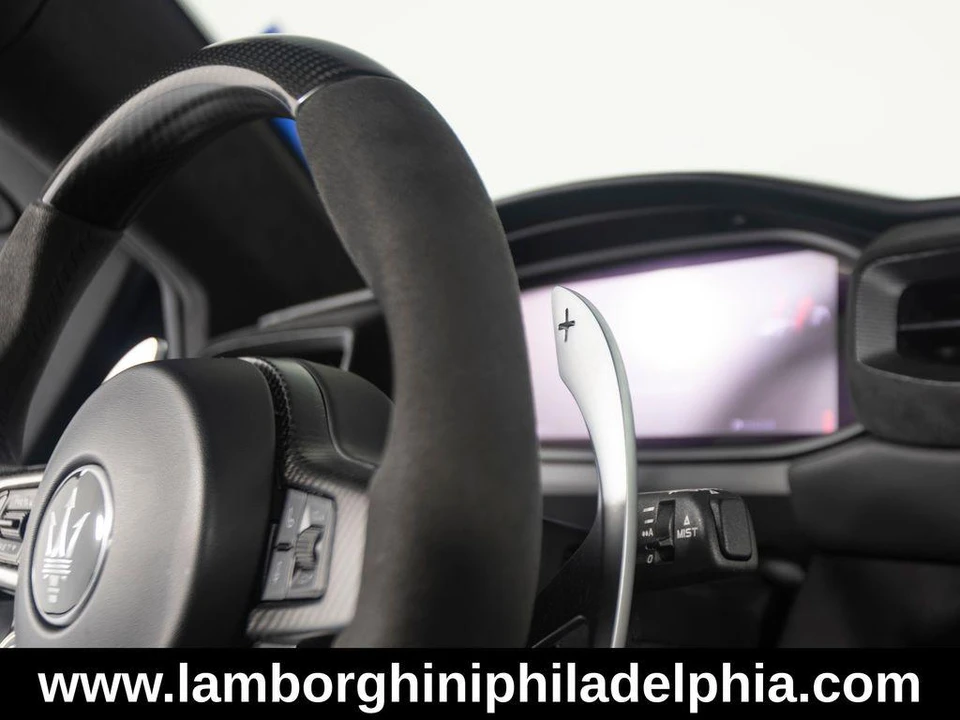 2022 Maserati MC20 - Image 19 of 31
