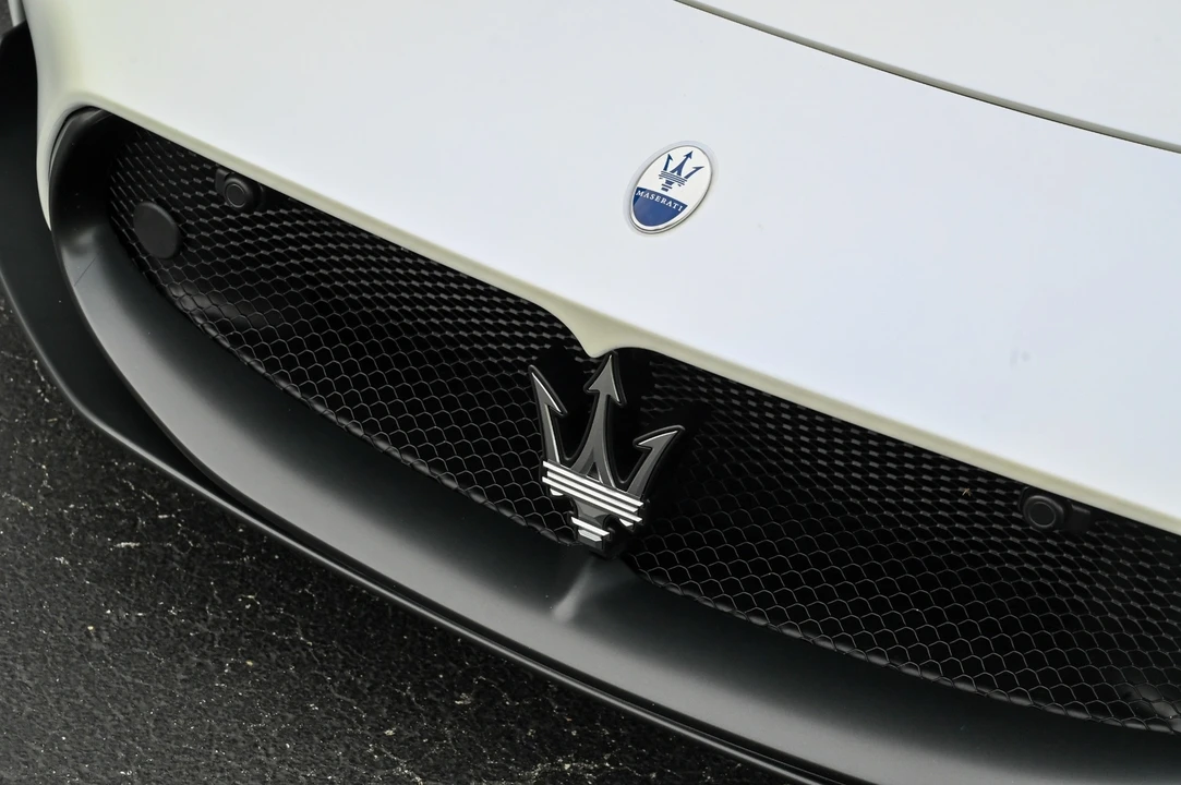 2022 Maserati MC20 - Image 8 of 12