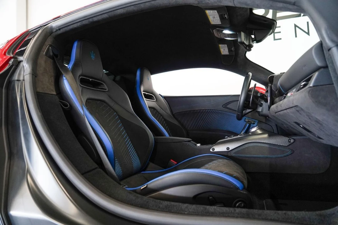 2022 Maserati MC20 - Image 17 of 21