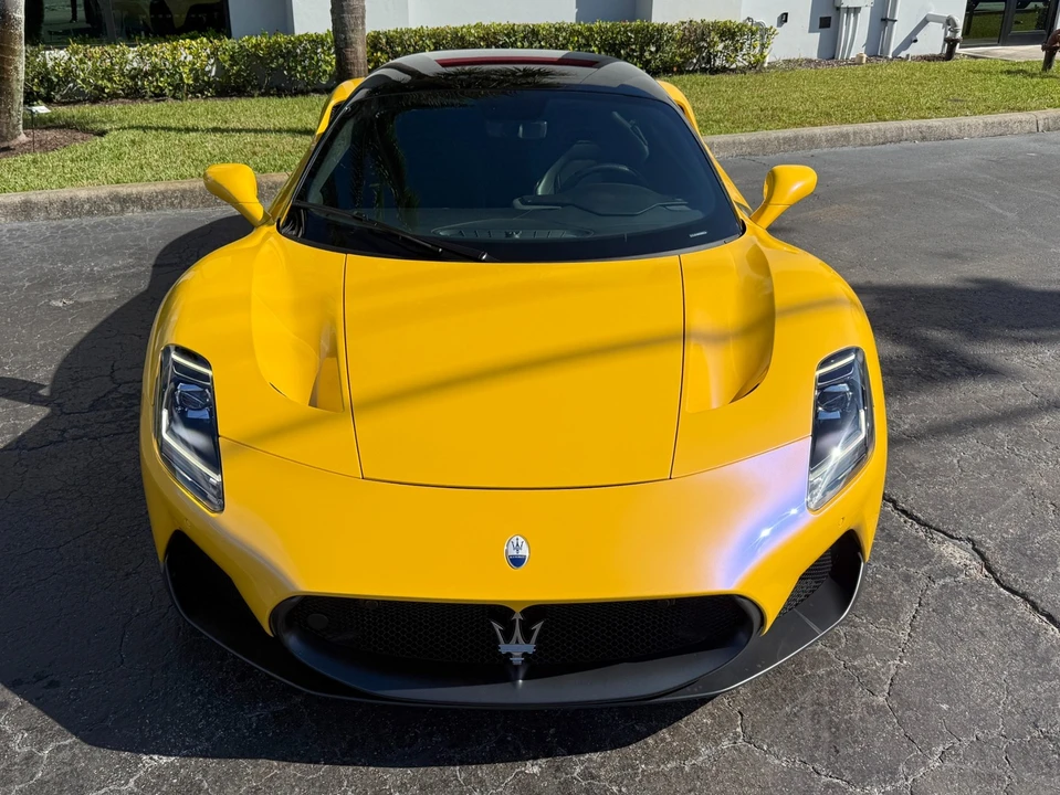 2022 Maserati MC20 - Image 9 of 21