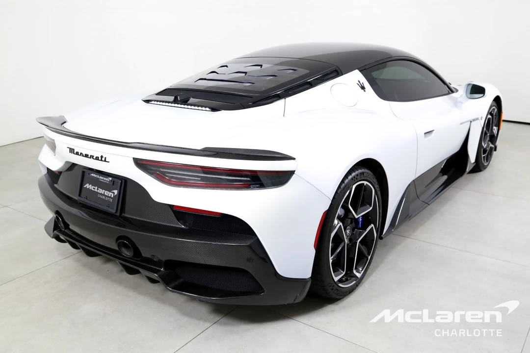 2022 Maserati MC20 - Image 9 of 12