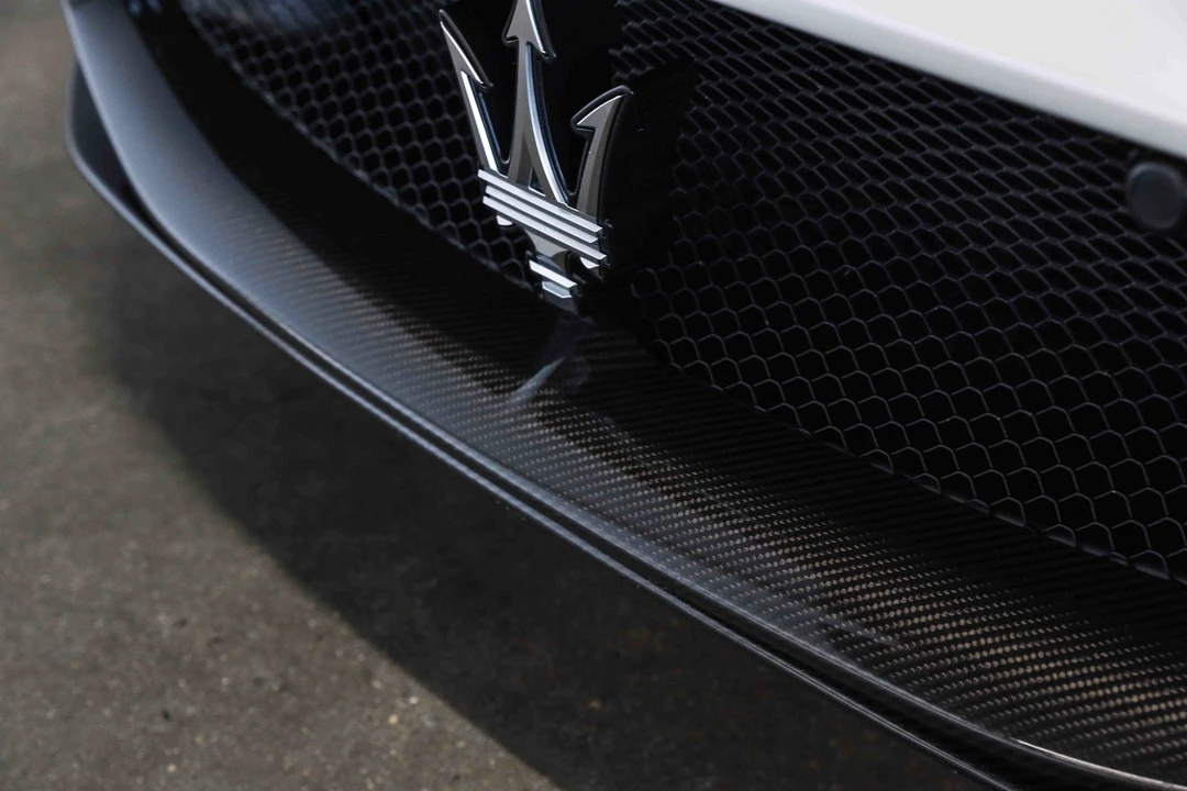 2022 Maserati MC20 - Image 29 of 31