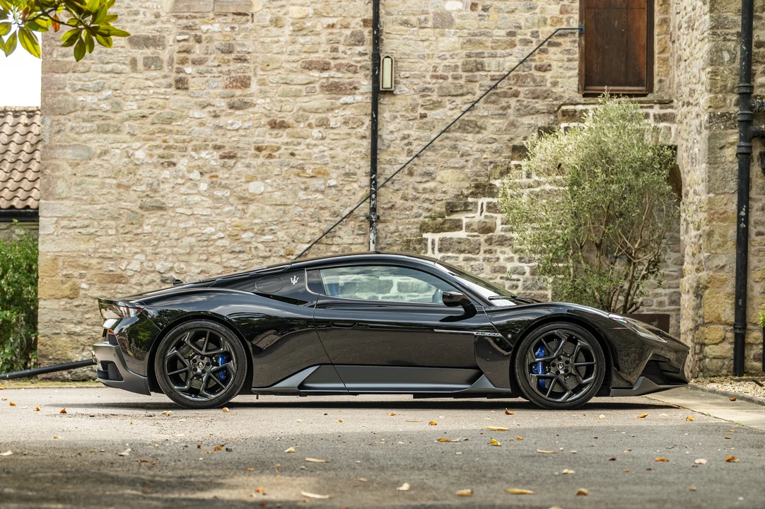 2022 Maserati MC20 - Image 20 of 31