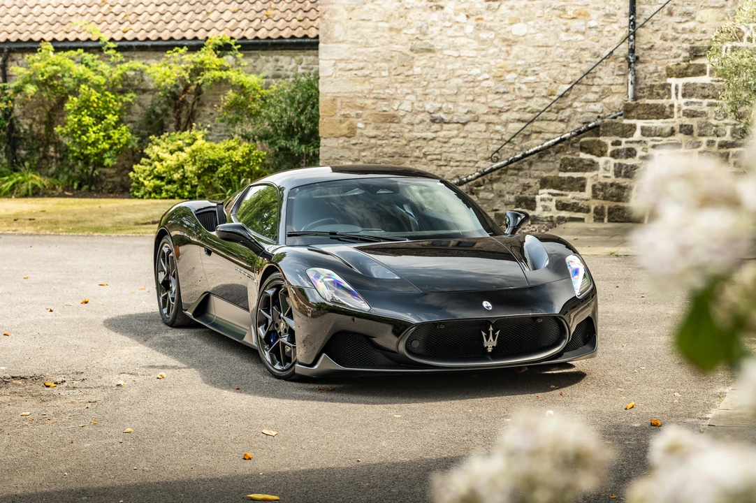 2022 Maserati MC20 - Image 23 of 31