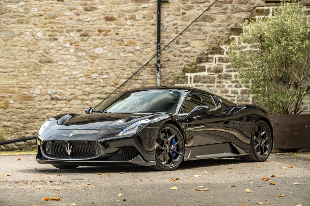 2022 Maserati MC20 - Image 10 of 31