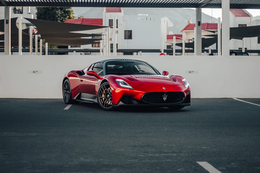 2022 Maserati MC20 - Image 3 of 31