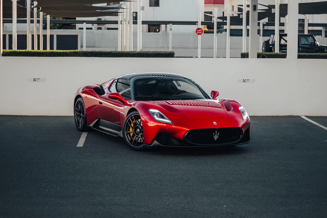 2022 Maserati MC20 - Image 11 of 31