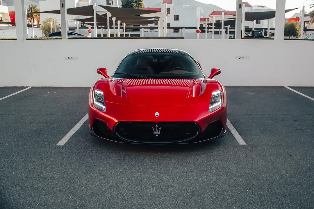 2022 Maserati MC20 - Image 12 of 31
