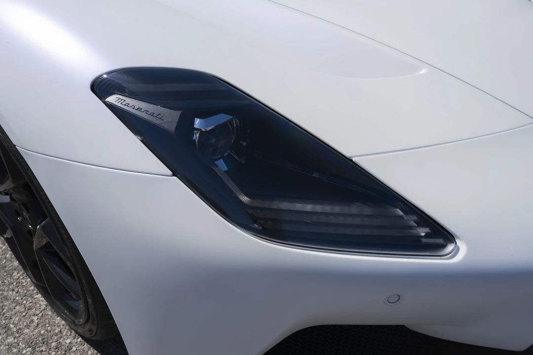 2022 Maserati MC20 - Image 21 of 31