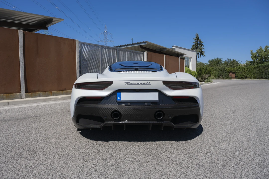 2022 Maserati MC20 - Image 5 of 31