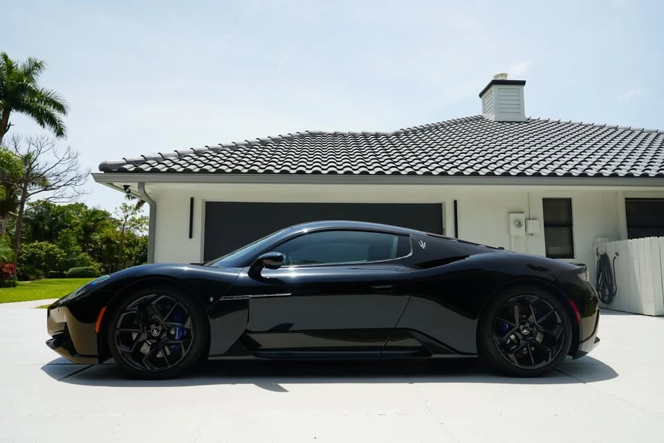 2022 Maserati MC20 - Image 3 of 18