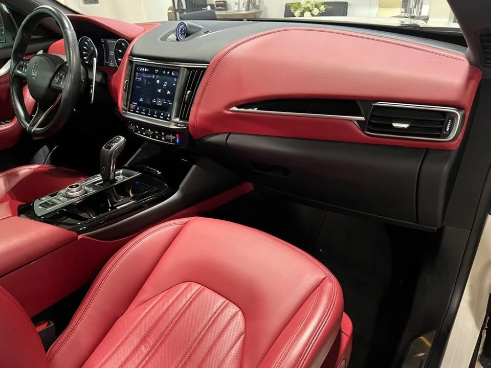 2022 Maserati Levante Modena - Image 13 of 20