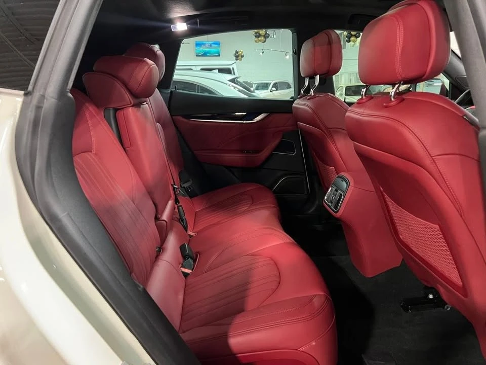 2022 Maserati Levante Modena - Image 14 of 20