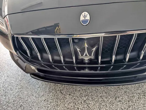 2022 Maserati Quattroporte GT Sedan 4D