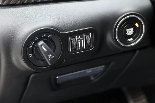 2022 Maserati Quattroporte 6th Gen - Image 22 of 31