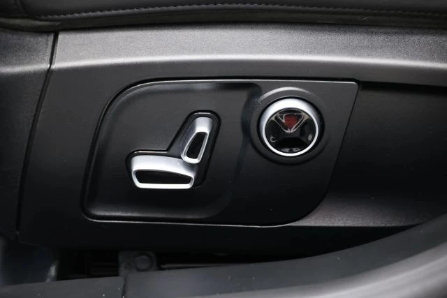 2022 Maserati Quattroporte 6th Gen - Image 14 of 31