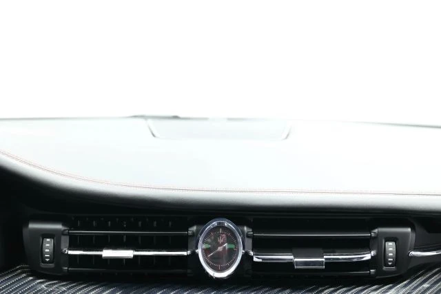 2022 Maserati Quattroporte 6th Gen - Image 30 of 31